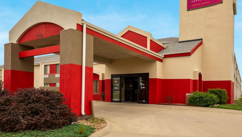 Oyo Hotel Lincoln Airport Ne, Hwy 80 Buitenkant foto