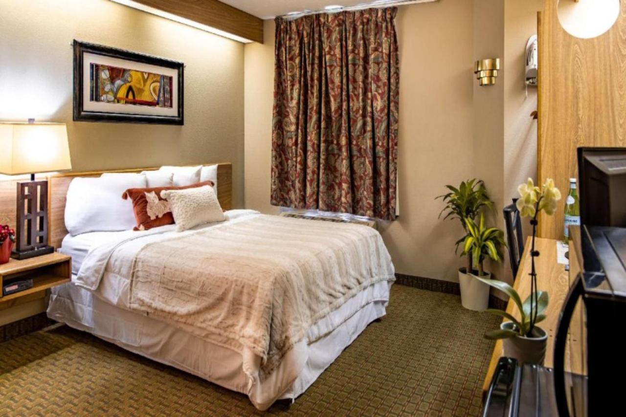 Oyo Hotel Lincoln Airport Ne, Hwy 80 Buitenkant foto